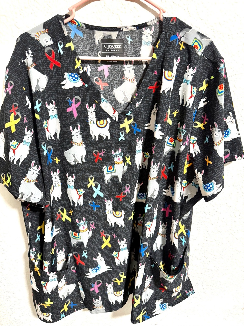 Cherokee Black Llama Print Scrub Top Size 3X